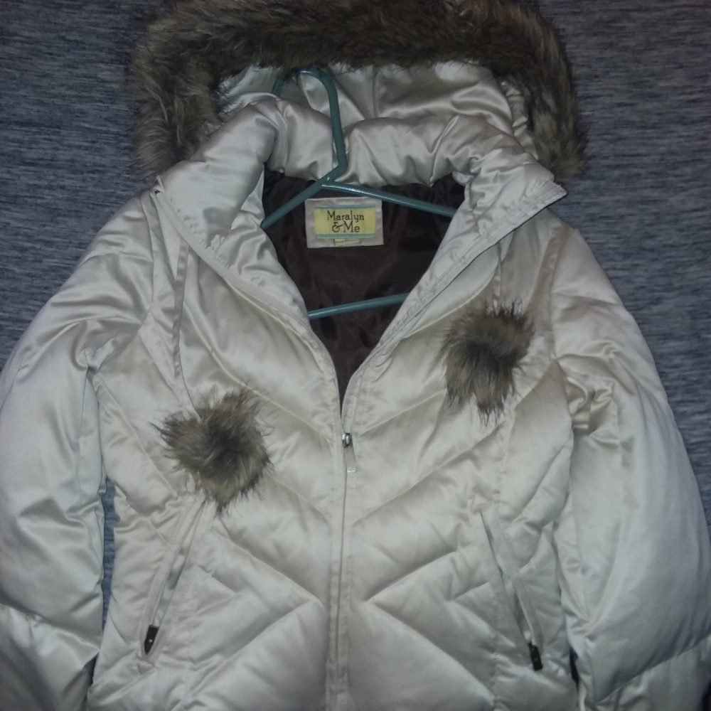 Maralyn & Me Coat with faux fur